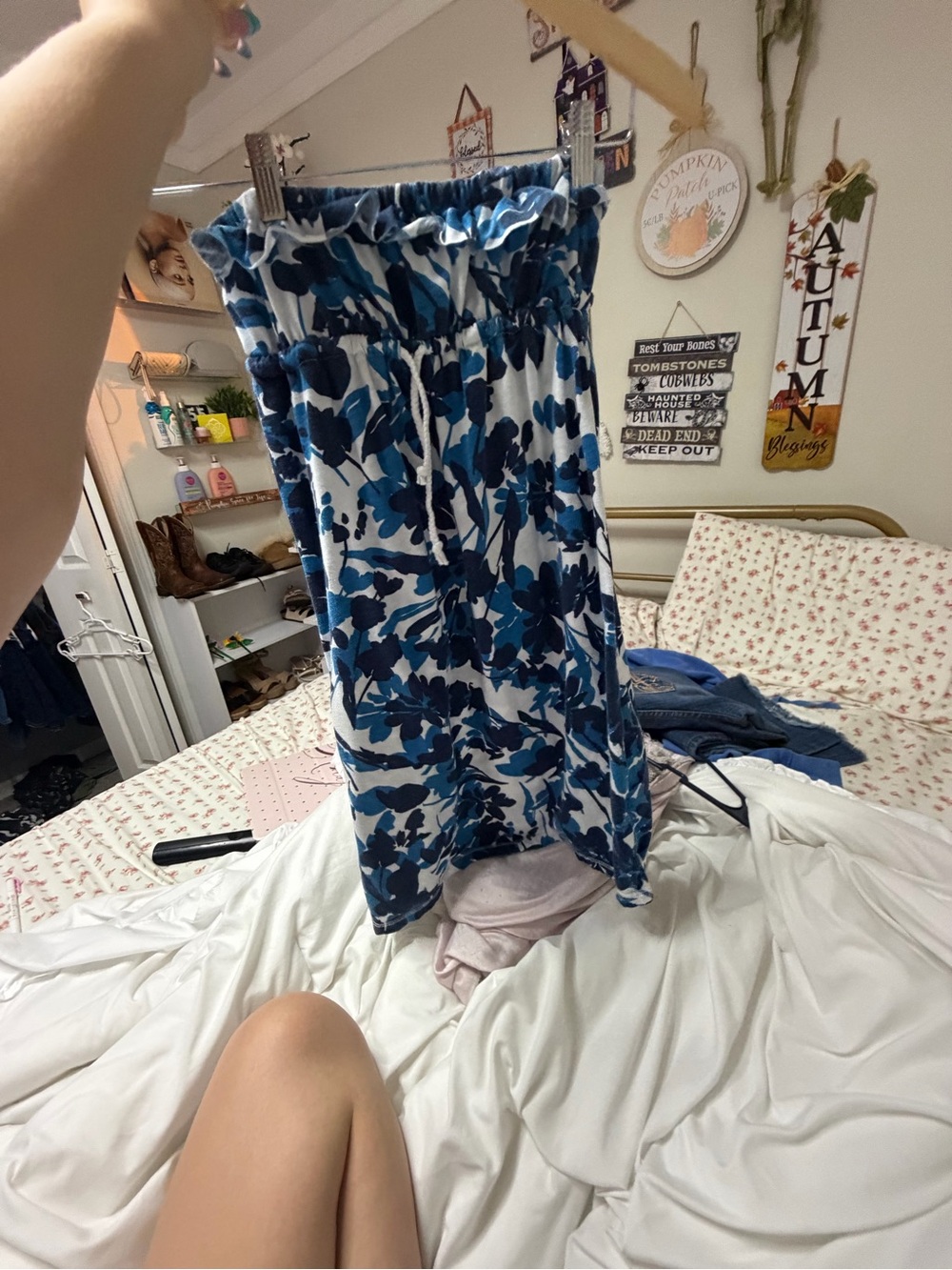 Aeropostale Blue and White Floral Midi Skirt